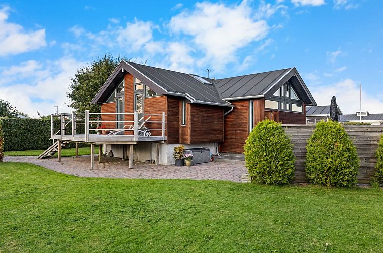 Vakantiehuis "Berner" - 40m from the sea