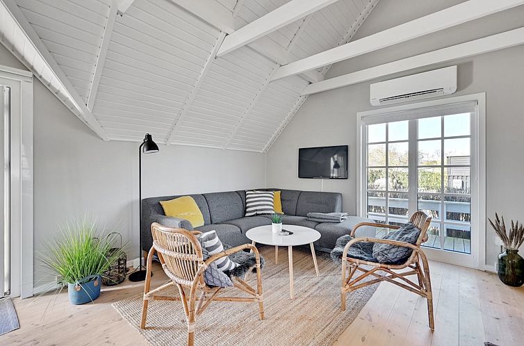 Vakantiehuis "Elbert" - 100m from the sea