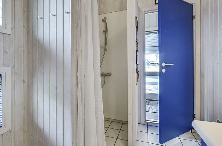 Vakantiehuis "Lenya" - 60m from the sea