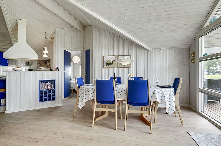 Vakantiehuis "Lenya" - 60m from the sea