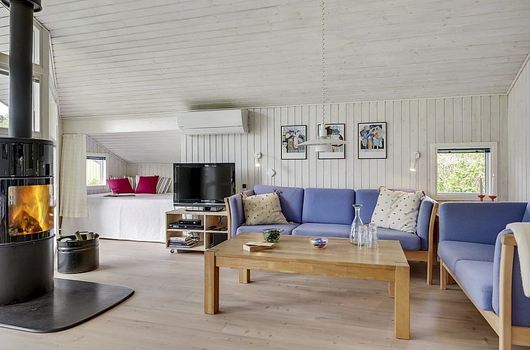Vakantiehuis "Lenya" - 60m from the sea