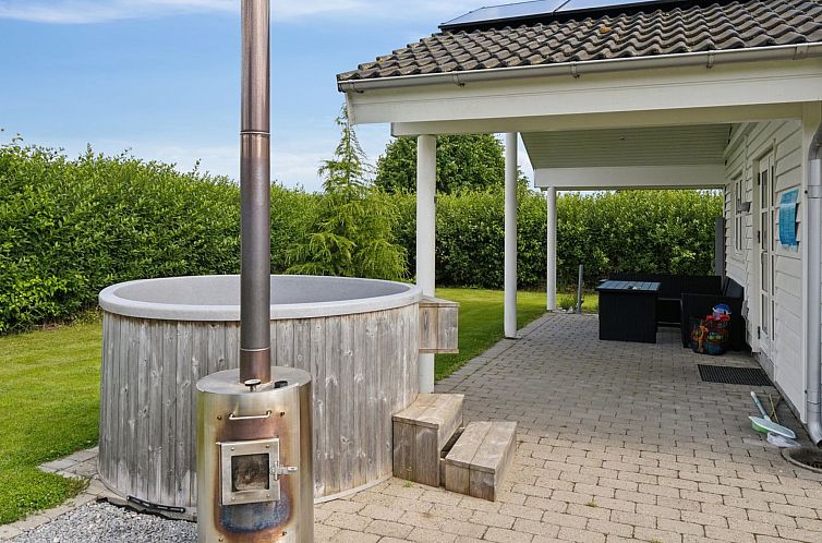 Vakantiehuis "Andon" - 320m from the sea