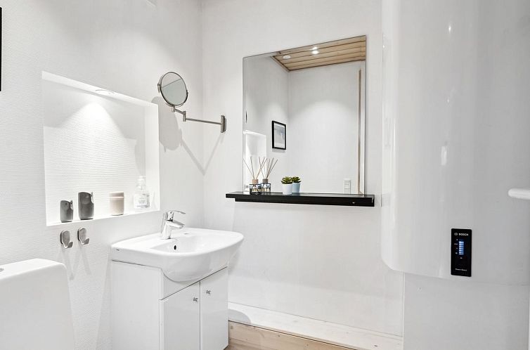 Vakantiehuis "Andon" - 320m from the sea