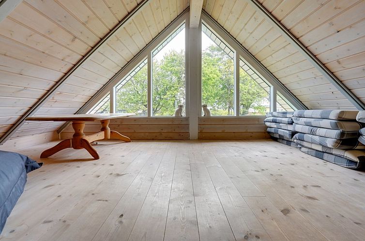 Vakantiehuis "Guthmund" - 400m from the sea