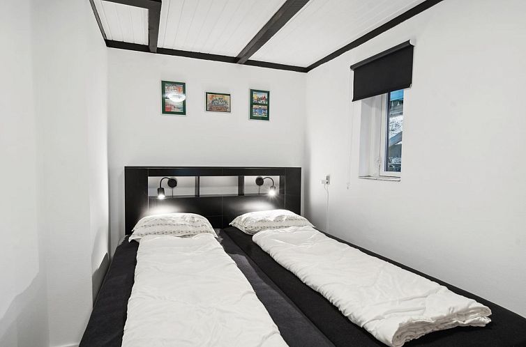 Vakantiehuis "Nera" - 10m from the sea