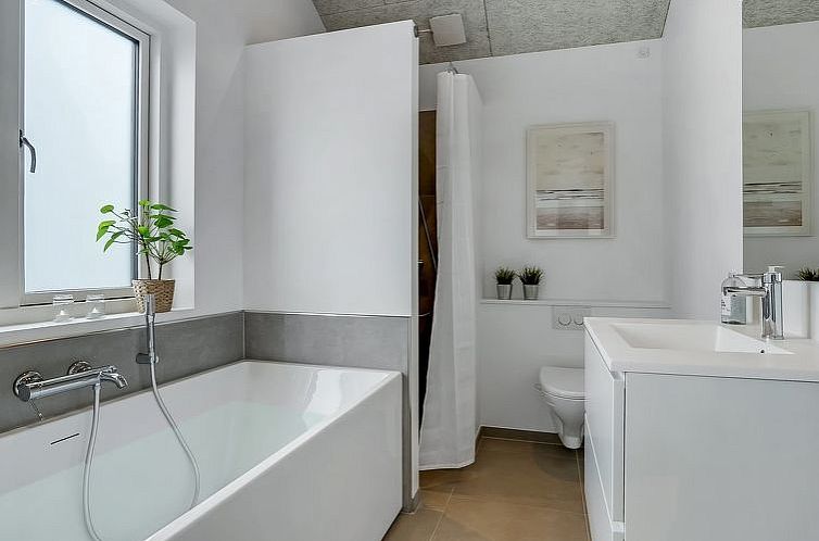 Vakantiehuis "Thalie" - 400m from the sea