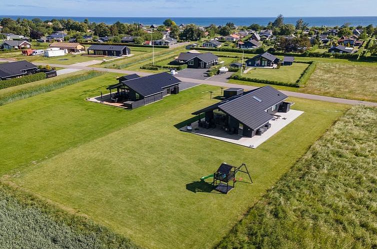 Vakantiehuis "Thalie" - 400m from the sea