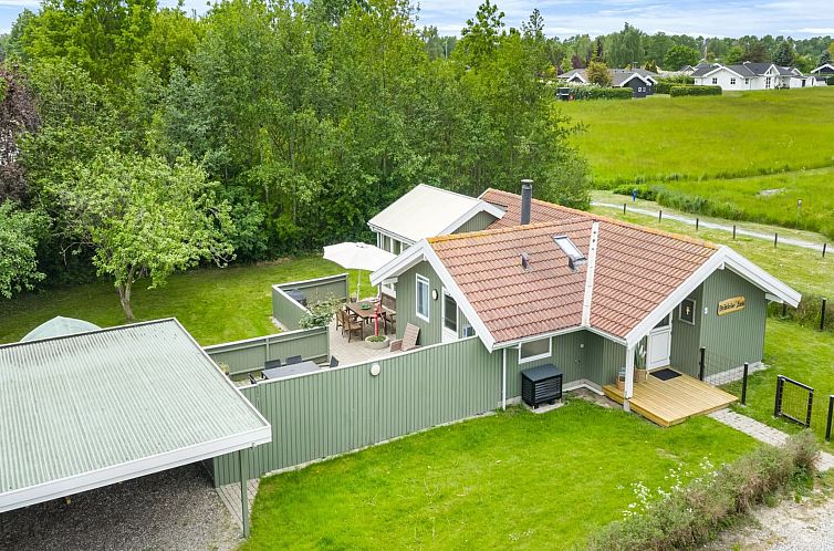 Vakantiehuis "Gitt" - 140m from the sea