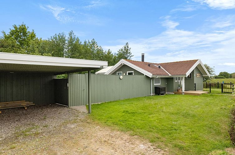 Vakantiehuis "Gitt" - 140m from the sea