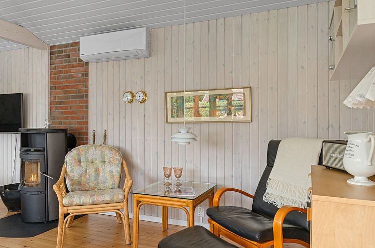 Vakantiehuis "Lenya" - 60m from the sea
