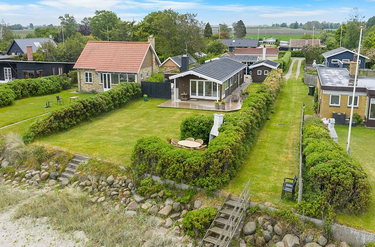 Guest house 0151331 - Holiday property Southern Denmark - Vakantiehuis "Dimo" - 20m from the sea