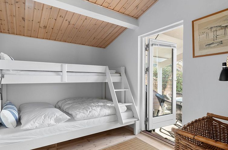 Vakantiehuis "Dimo" - 20m from the sea