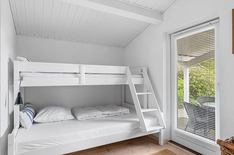 Vakantiehuis "Dimo" - 20m from the sea