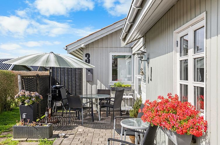 Vakantiehuis "Wehrhart" - 125m from the sea