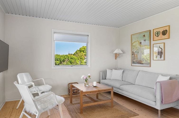 Vakantiehuis "Iven" - 140m from the sea