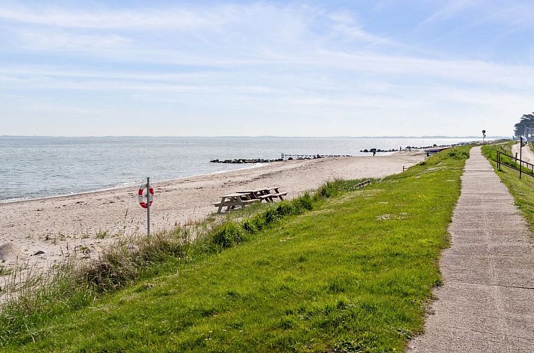 Vakantiehuis "Asgerd" - 20m from the sea