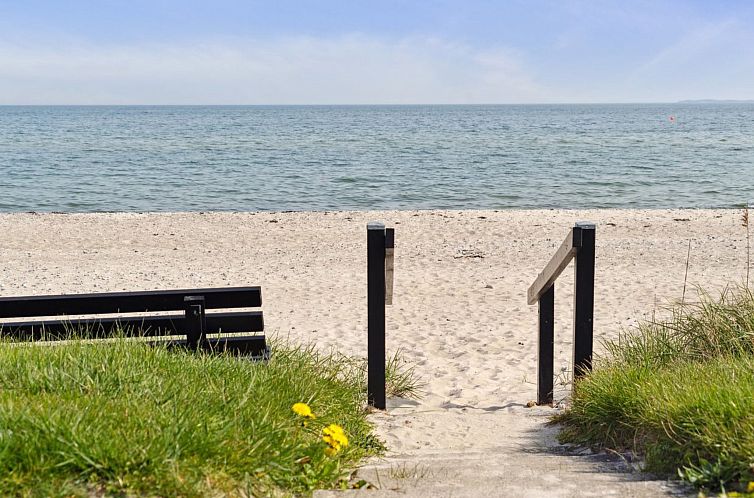 Vakantiehuis "Asgerd" - 20m from the sea