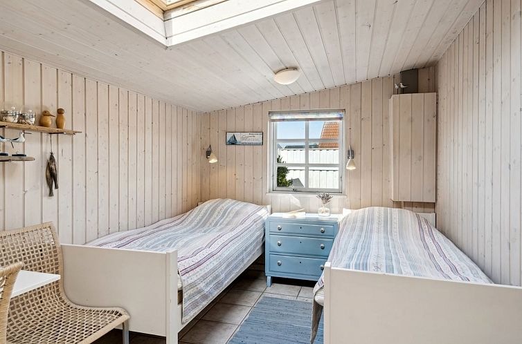 Vakantiehuis "Asgerd" - 20m from the sea