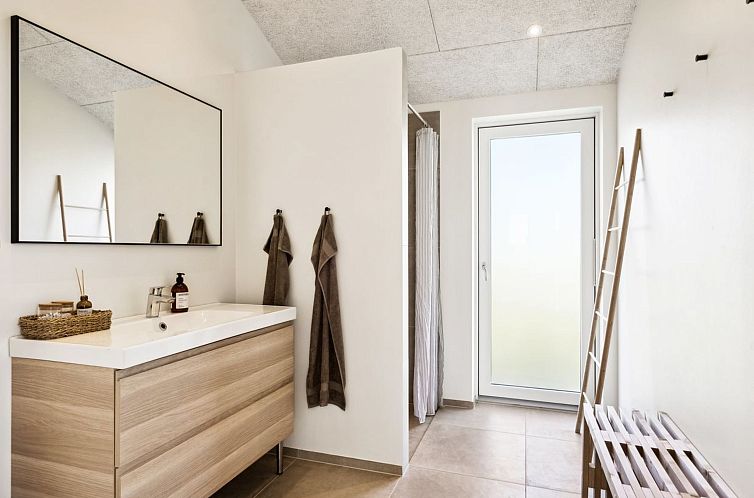 Vakantiehuis "Matias" - 375m from the sea