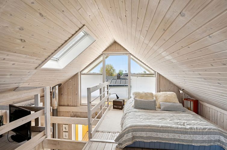 Vakantiehuis "Ulv" - 25m from the sea