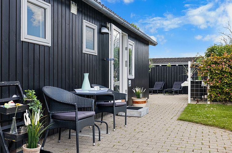 Vakantiehuis "Daya" - 75m from the sea