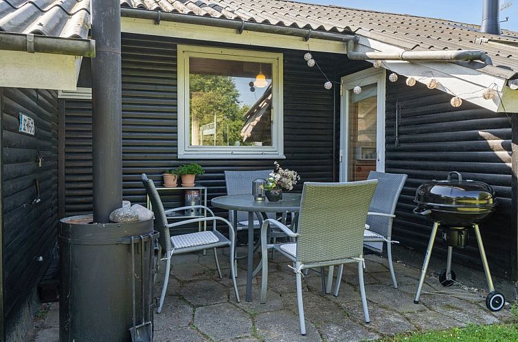 Vakantiehuis "Daya" - 75m from the sea