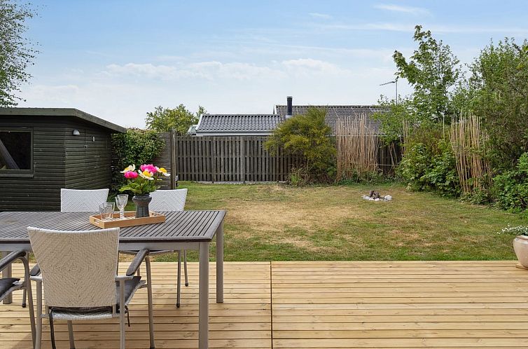 Vakantiehuis "Folkhart" - 10m from the sea