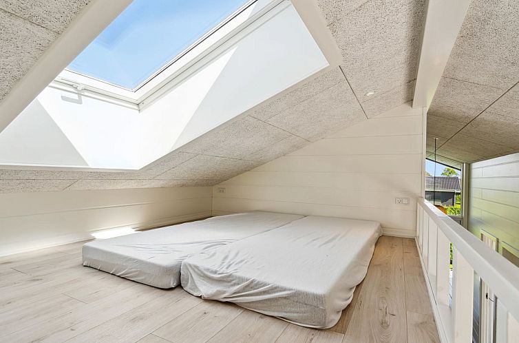 Vakantiehuis "Allin" - 350m from the sea
