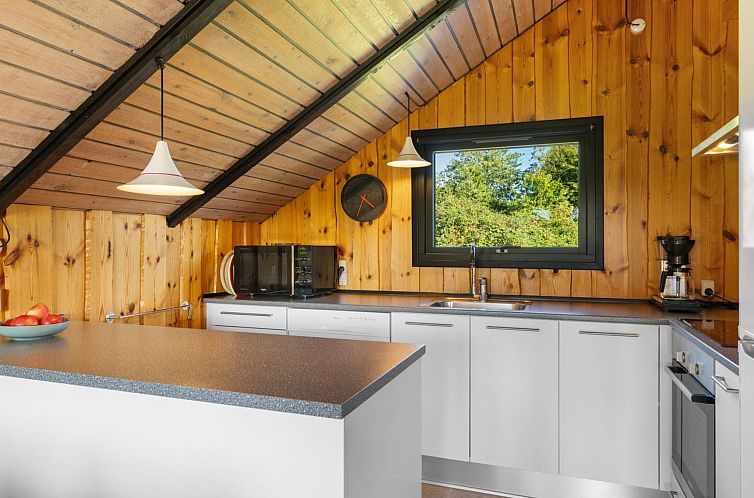 Vakantiehuis "Allin" - 350m from the sea