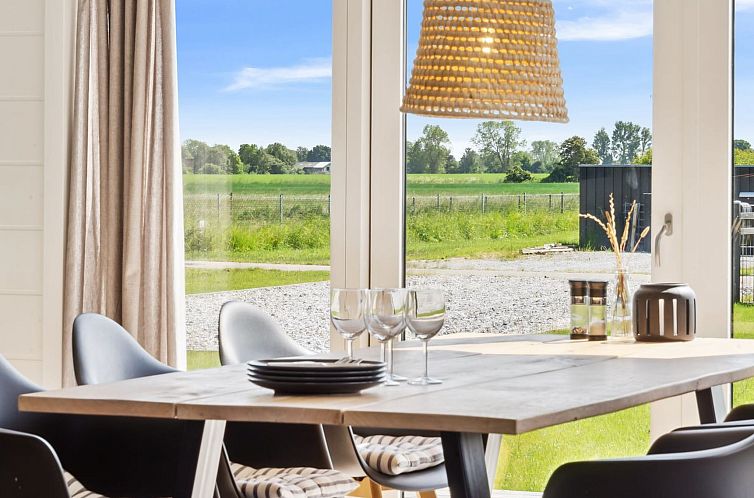 Vakantiehuis "Allin" - 350m from the sea