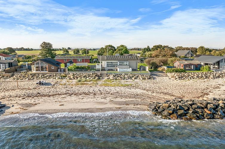 Vakantiehuis "Adser" - 275m from the sea