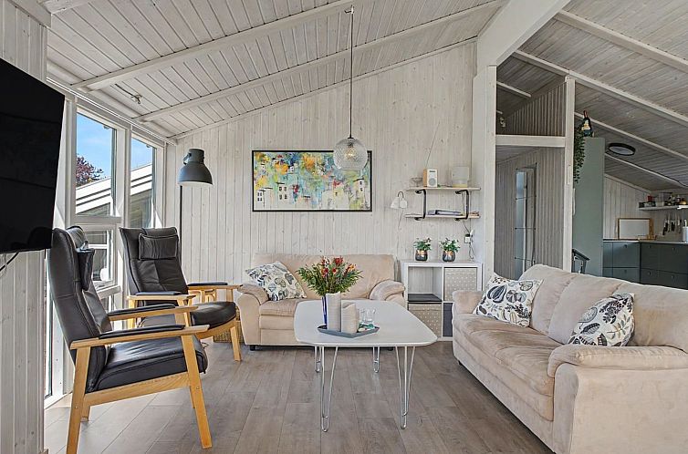 Vakantiehuis "Roald" - 320m from the sea