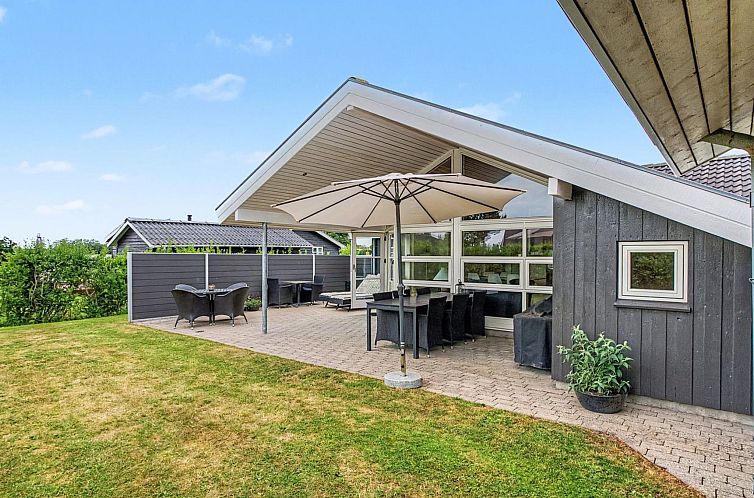 Vakantiehuis "Quanna" - 50m from the sea