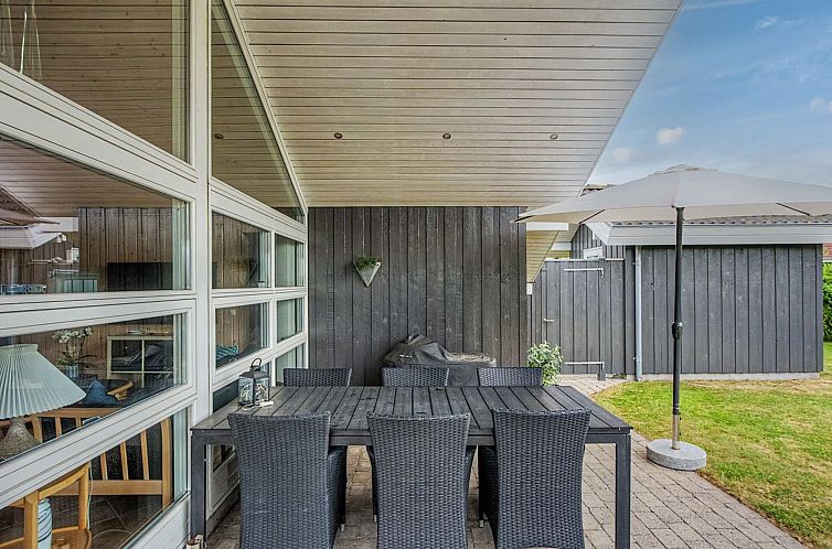 Vakantiehuis "Quanna" - 50m from the sea