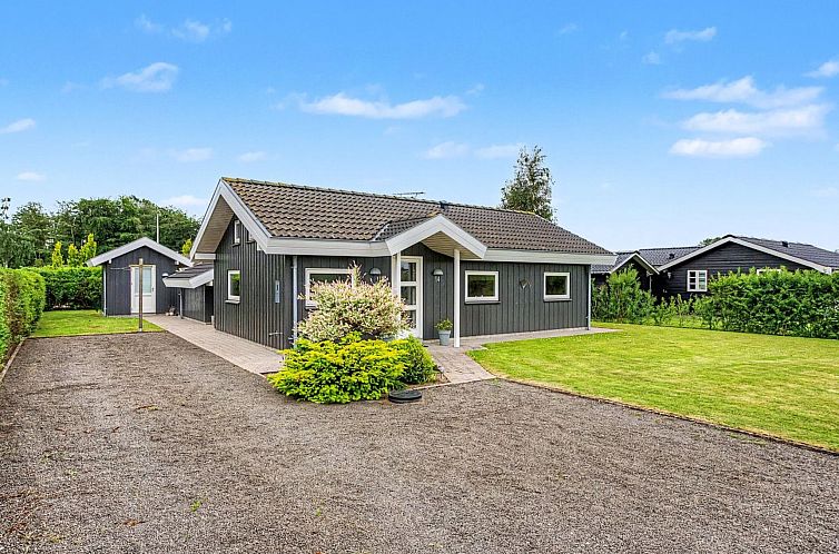 Vakantiehuis "Quanna" - 50m from the sea