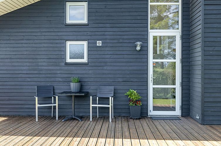 Vakantiehuis "Mildred" - 400m from the sea