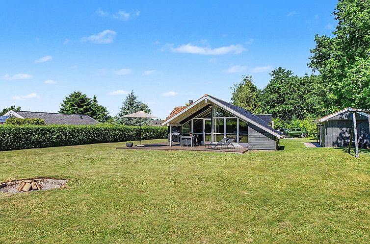Vakantiehuis "Mildred" - 400m from the sea