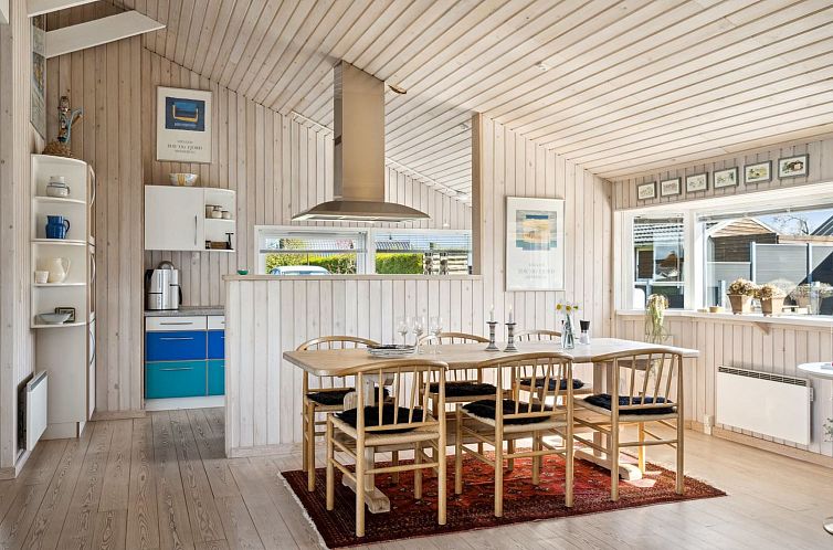 Vakantiehuis "Wehrhart" - 125m from the sea