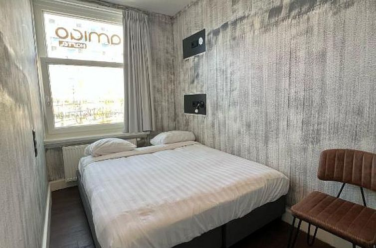 Amigo Budget Hostel