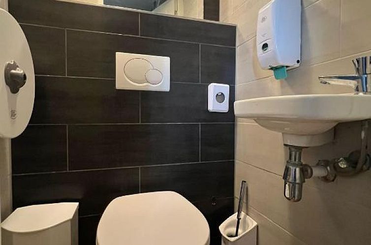 Amigo Budget Hostel