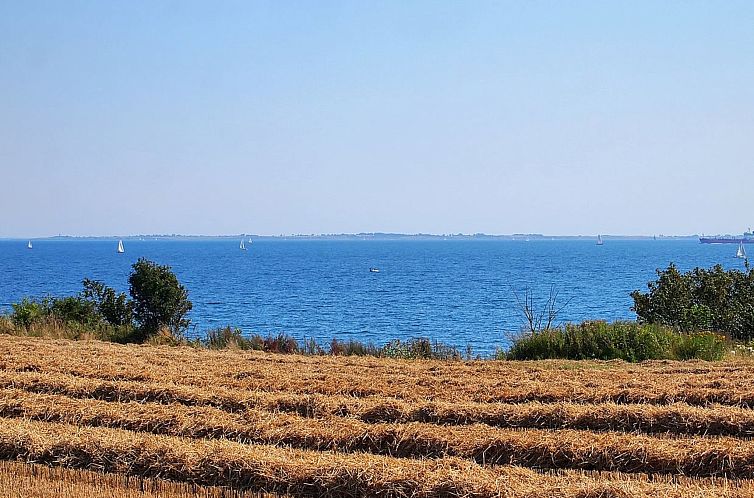 Vakantiehuis "Hera" - 200m from the sea