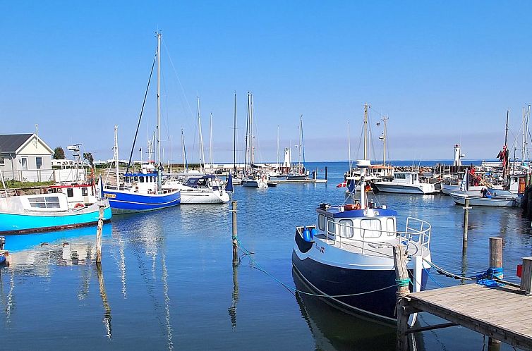 Vakantiehuis "Hera" - 200m from the sea