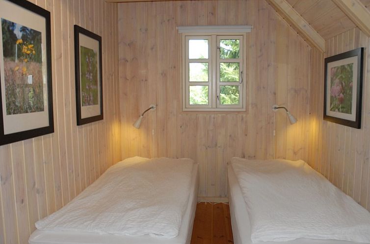 Vakantiehuis "Kalv" - 75m from the sea