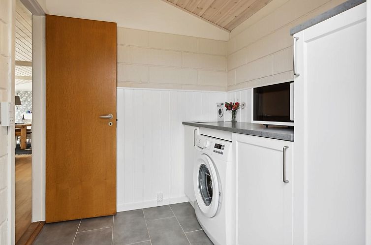 Vakantiehuis "Lymke" - 450m from the sea