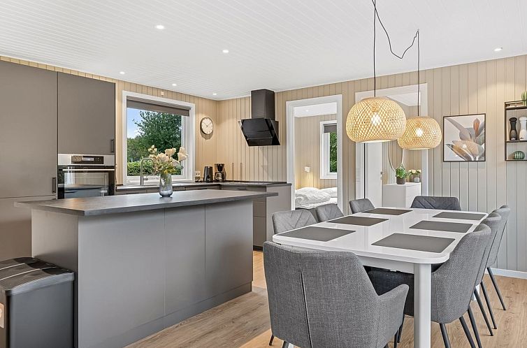 Vakantiehuis "Lymke" - 450m from the sea