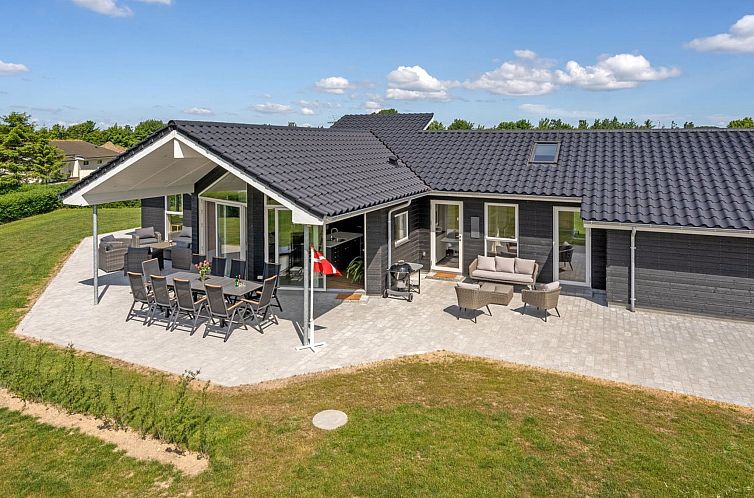 Vakantiehuis "Elsebet" - 600m from the sea