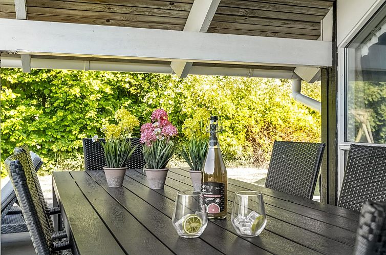 Vakantiehuis "Elsebet" - 600m from the sea
