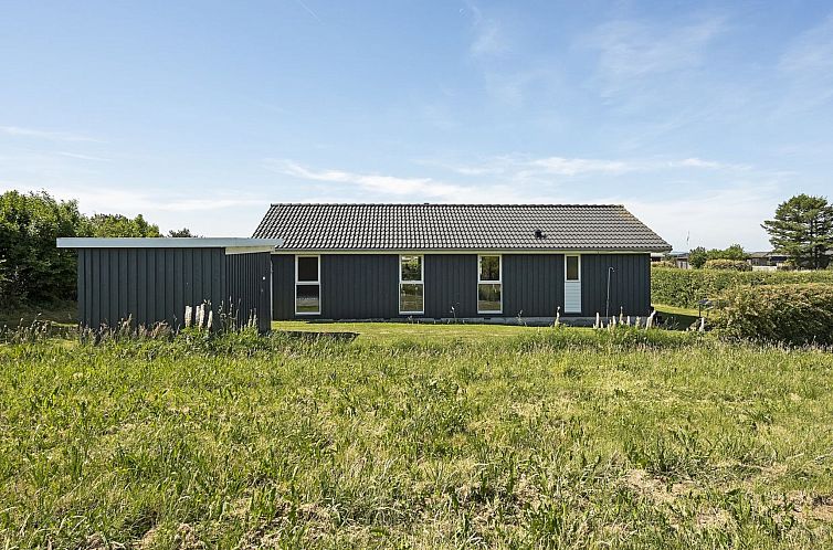 Vakantiehuis "Tican" - 400m from the sea