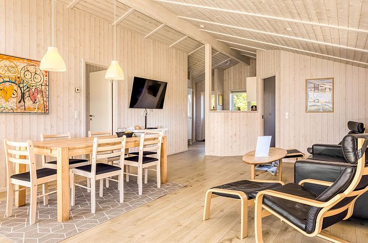 Vakantiehuis "Ariadne" - 400m from the sea