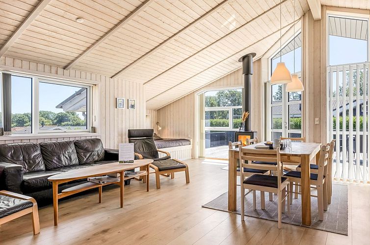 Vakantiehuis "Ariadne" - 400m from the sea